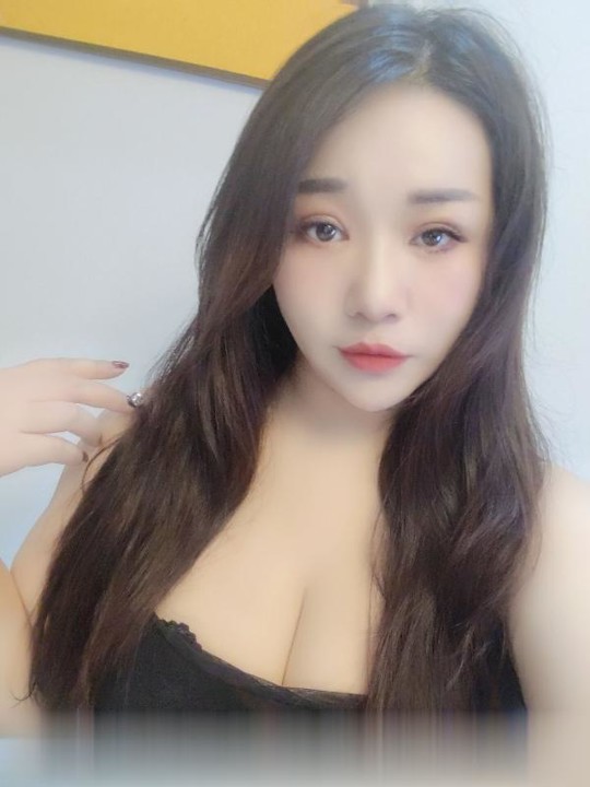 萧山丰满卡戴珊
