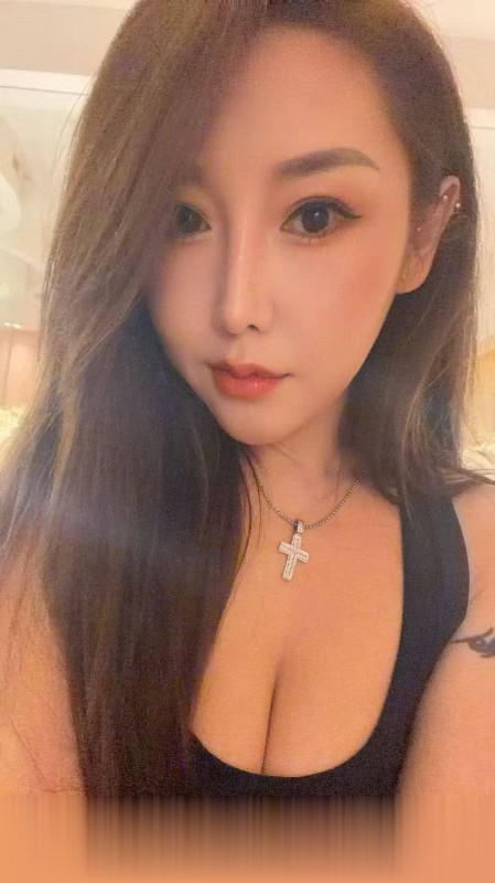 女人味十足气质御姐