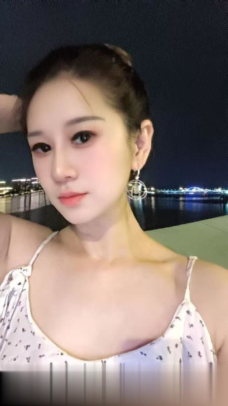 水娃苏小小.
