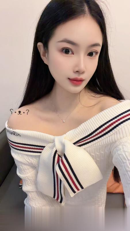 钟楼静静..